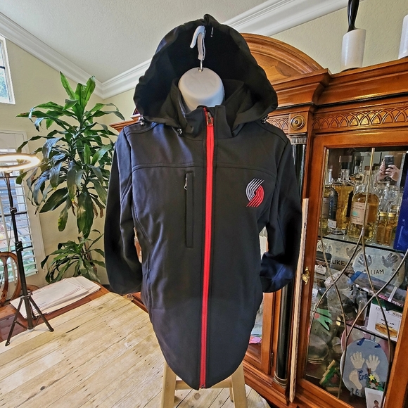 NBA G-III by Carl Banks Portland Trailblazers Full Zip Hoodie Tech Jacket Small - Picture 2 of 7